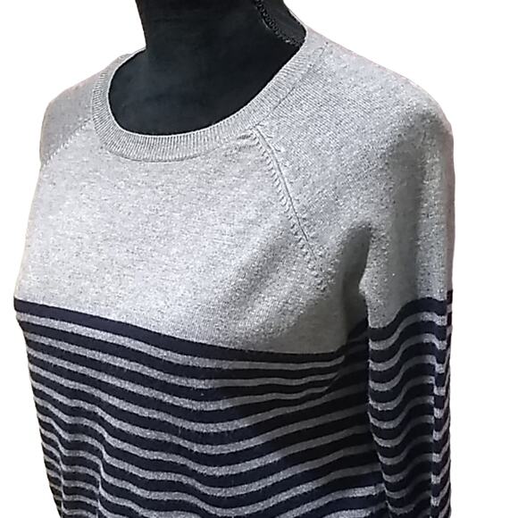 Forever21 Cropped Small Striped Sweater - Picture 1 of 5